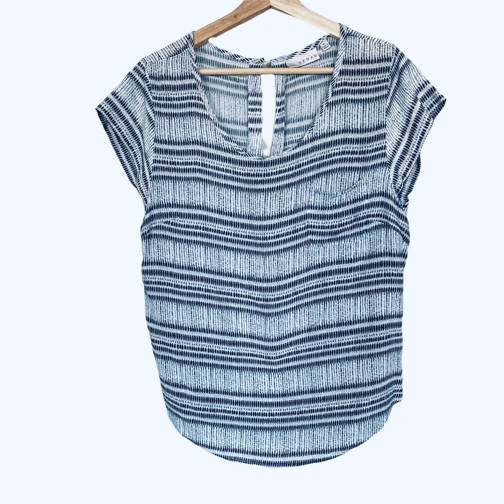 Kenar Rayon Keyhole Blouse XL